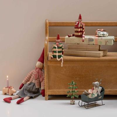 Preview: Maileg PIXY Größe 4 Mädchen mit Rock und Strickjacke