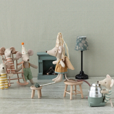 Maileg Triplets Baby Maus Drillinge in der Zigarrenbox