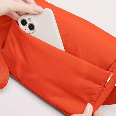 GOT BAG Cloud Crossbody Bag monochrome hot charol