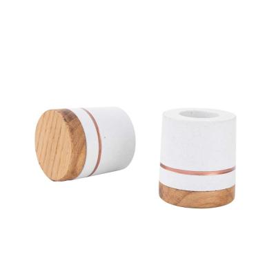 Preview: Bannik Design Stabkerzenhalter Beton weiss