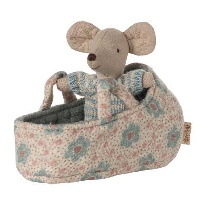 Maileg Babymaus in Tragetasche blau