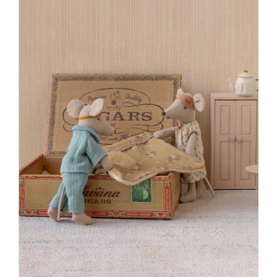 Preview: Maileg MAMA & PAPA Mäuse in der Zigarrenkiste