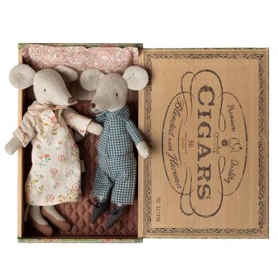 Maileg OMA & OPA Mäuse in der Zigarrenkiste