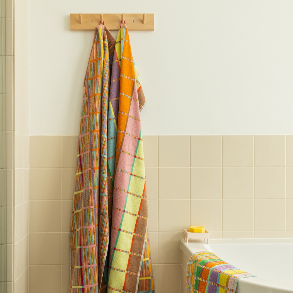 Foekje Fleur Badetuch Odds & Ends-M-criss cross # 68