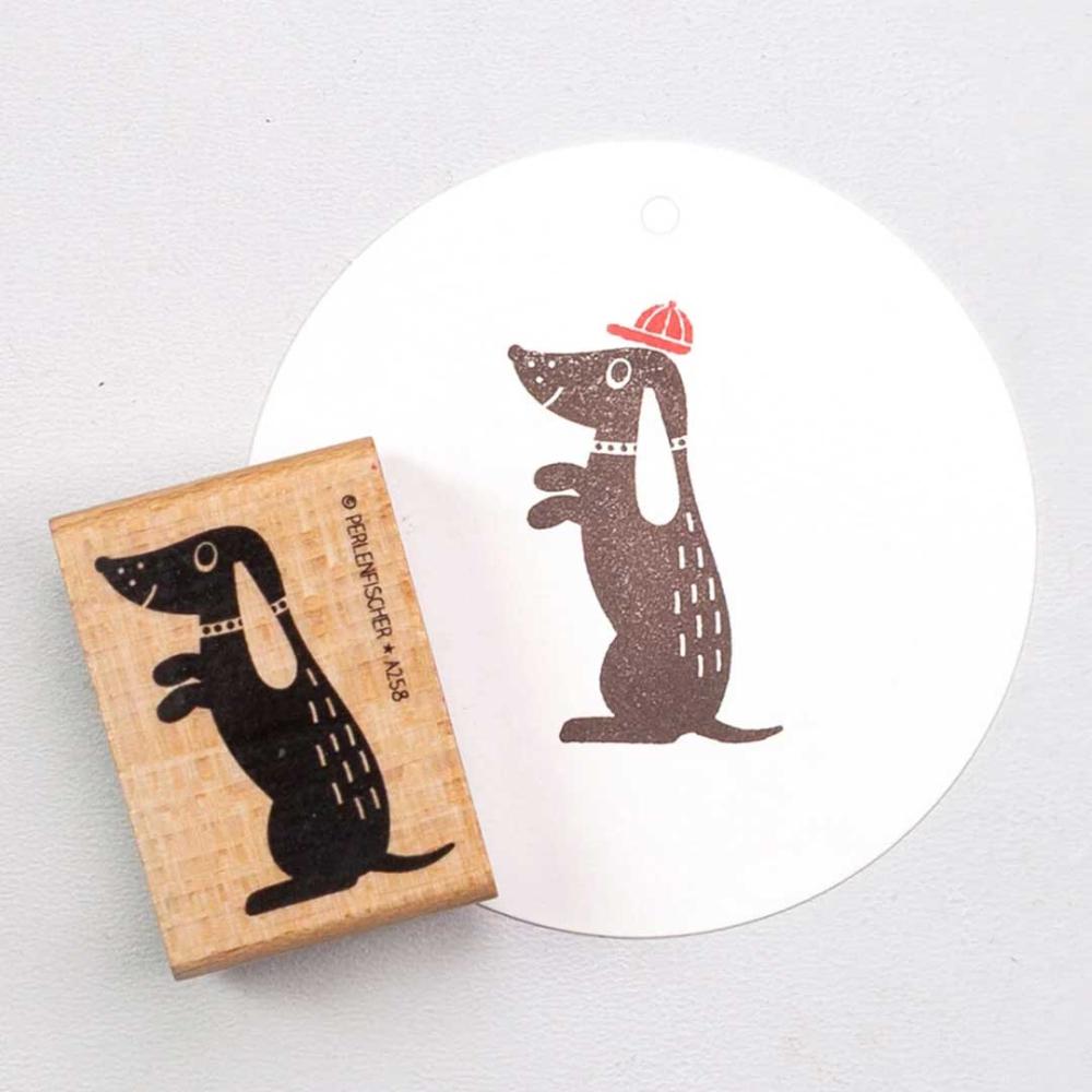 Perlenfischer Stempel Tiere: DACKEL sitzend