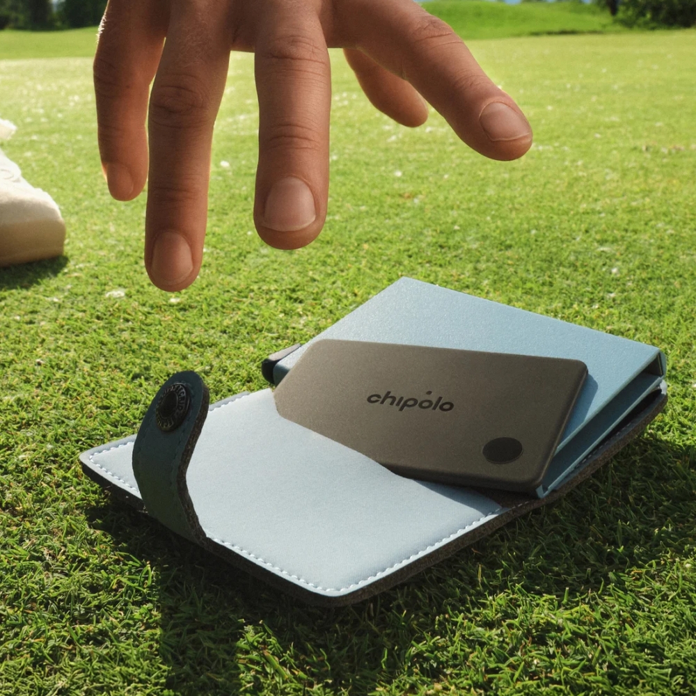 Chipolo CARD die wiederaufladbare Trackercard