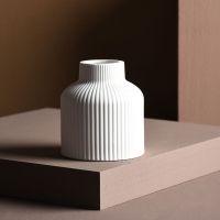 Mobile Preview: Storefactory Vase Lillhagen weiß